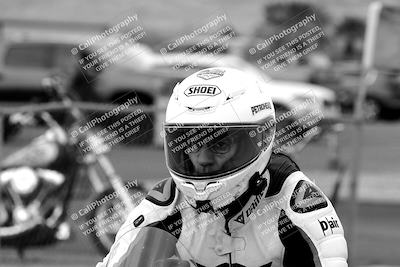 media/Mar-20-2023-Moto Forza (Mon) [[d0bbc59e78]]/Around the Pits/